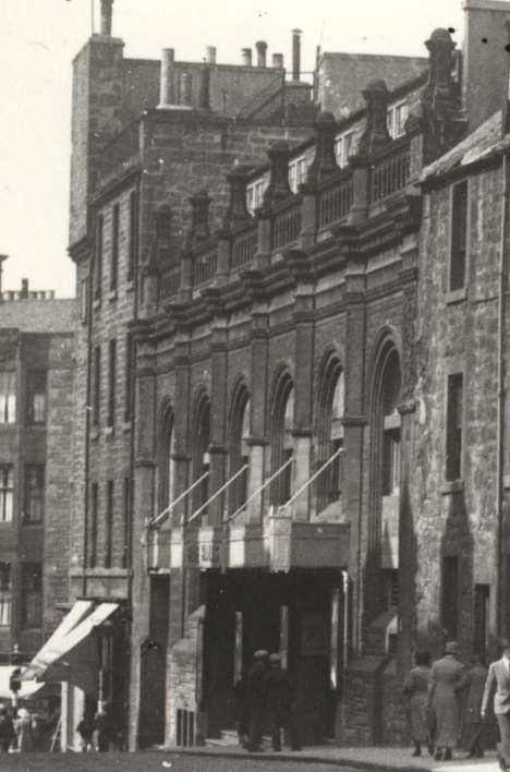 Blue Halls / Beverley