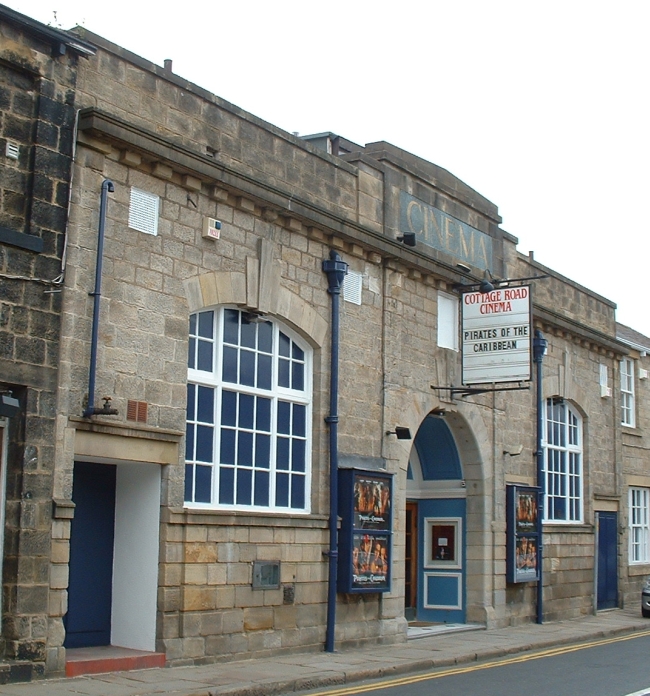 Back Main Page Leeds Cinemas — index archive photograph