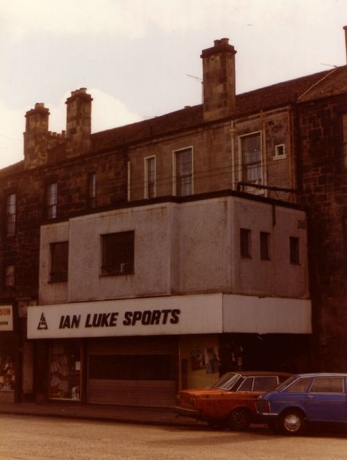 Queen's / Tonic, Glasgow