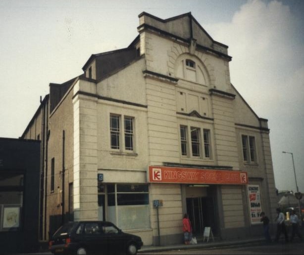 1990 Bingo Exterior