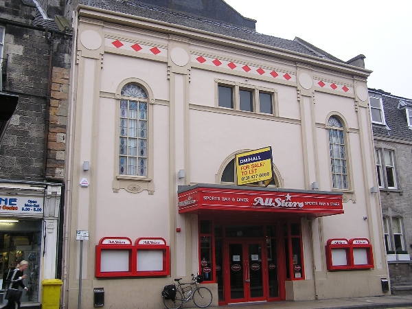 The Cinema (House)/Orient Express/Robin's