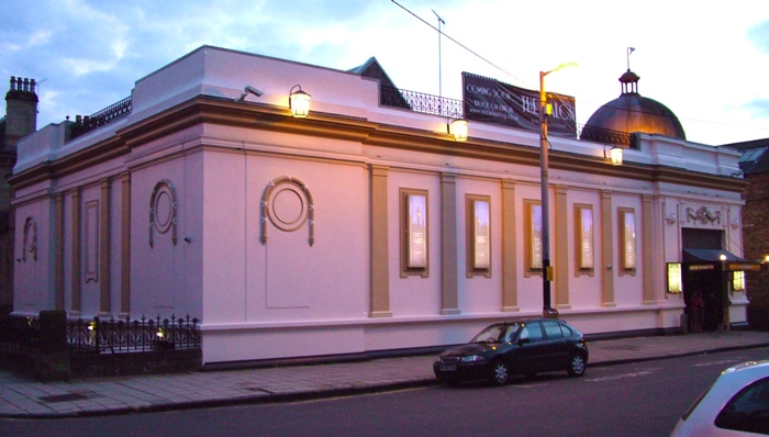 Hillhead Picture Salon / Salon, Glasgow