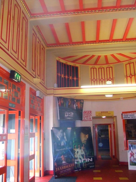 Himalaya Palace, Southall — DSCF1931 archive photograph