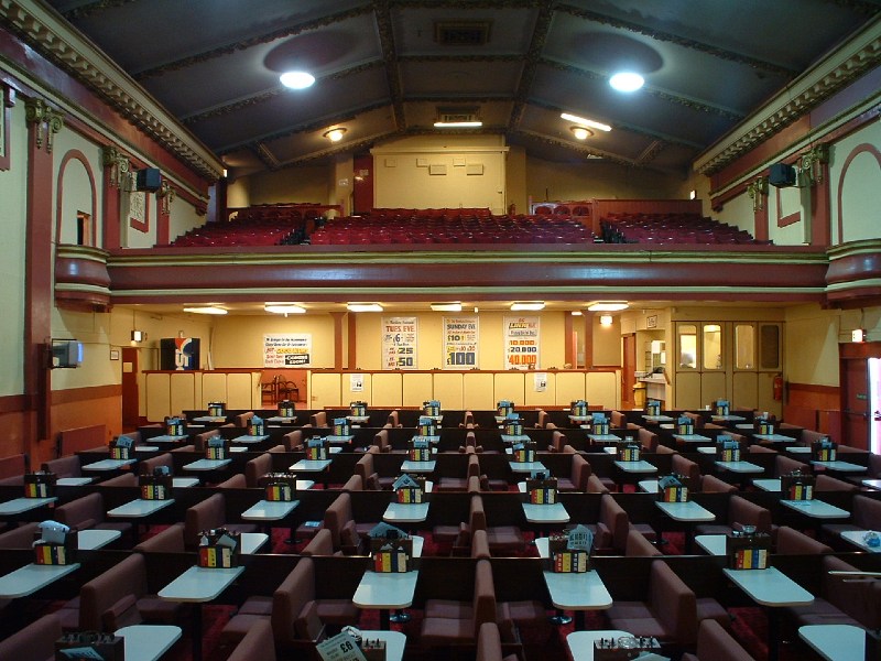 Pavilion interior · photograph 5