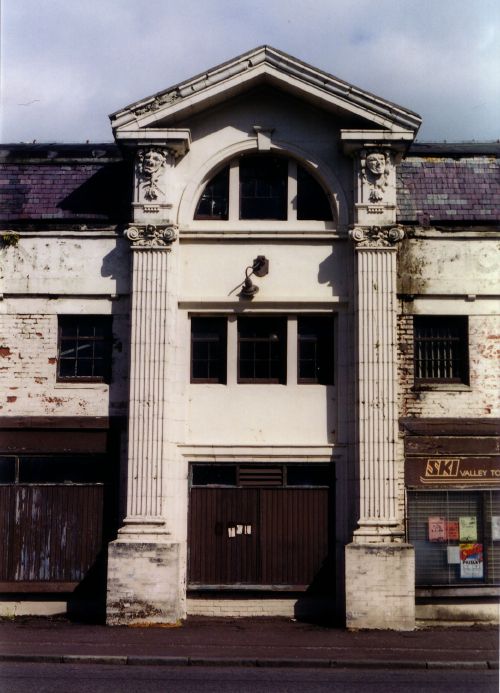 Picture House / George, Kilbirnie