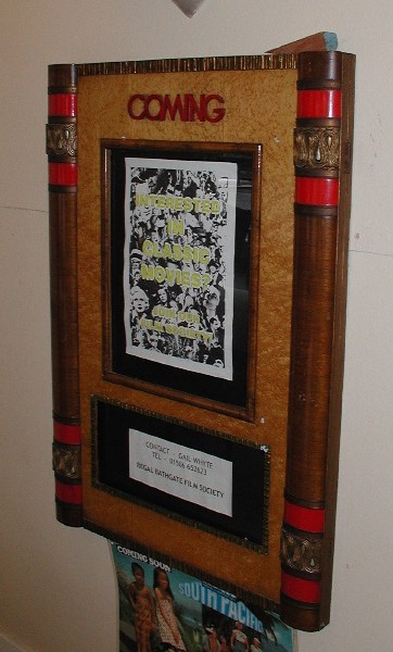 Regal interior detail · photograph 7