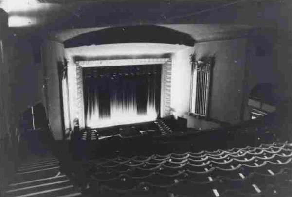 Auditorium front, from rear circle