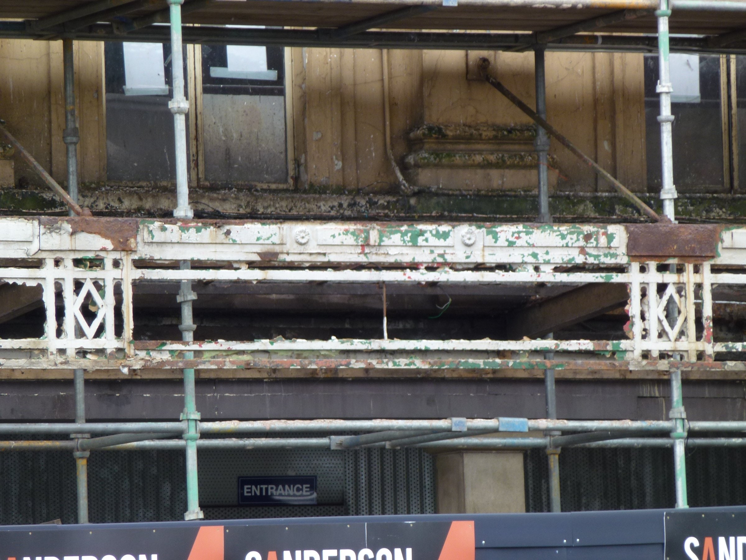 Savoy, Cambuslang