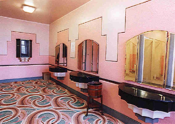 Ladies Powder Room