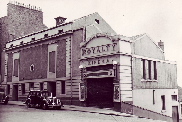 Royalty Kinema