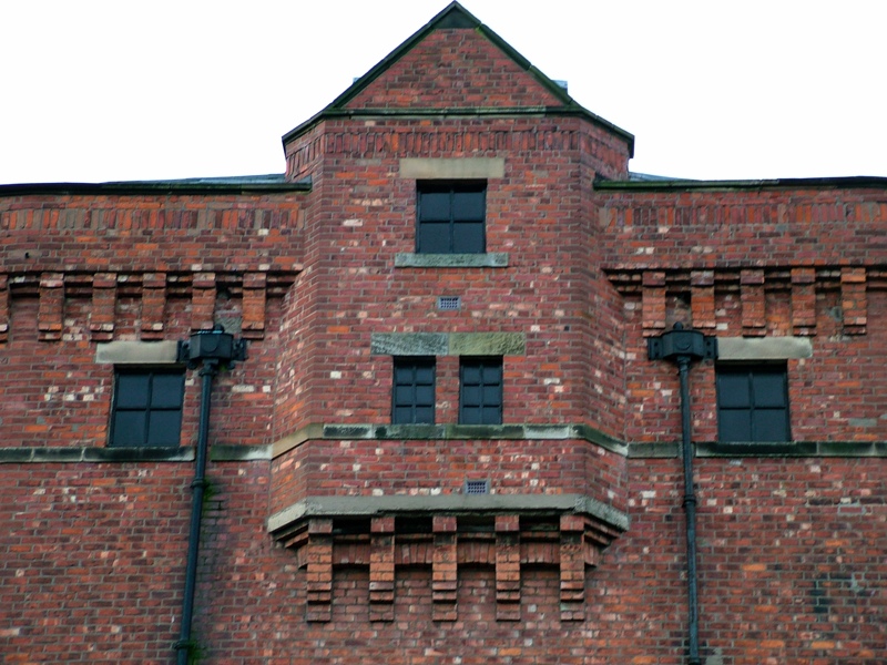 Alhambra, Dunfermline