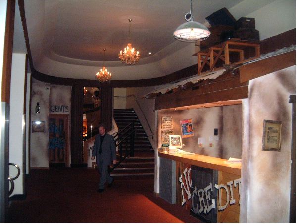 Jumpin Jaks foyer — some original light fittings remain