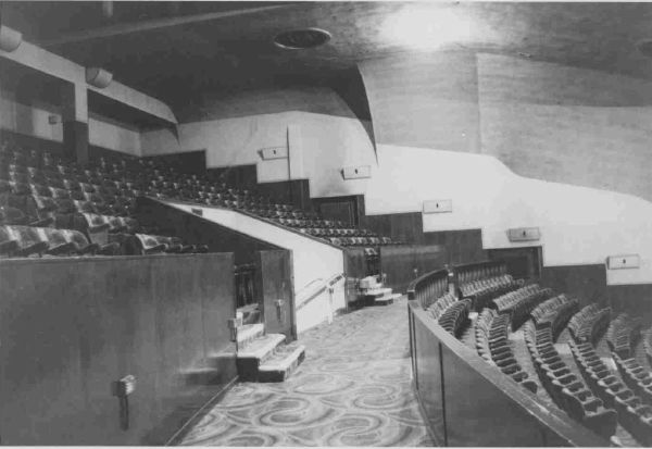 Majestic12 aud balconycrossover