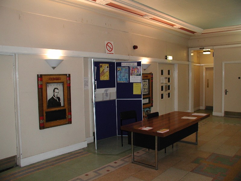 Regal interior detail · photograph 5