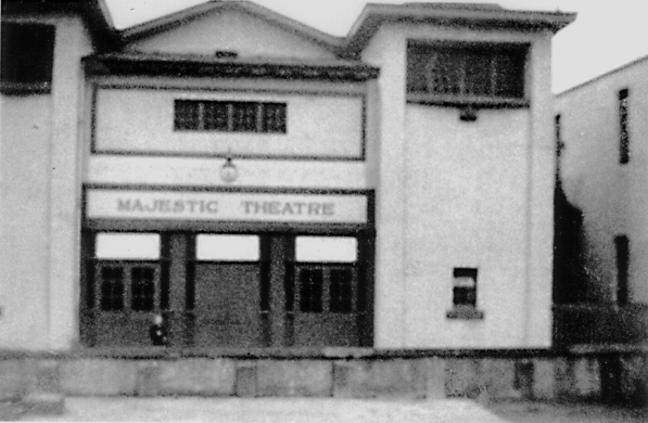 Majestic, Inverkeithing
