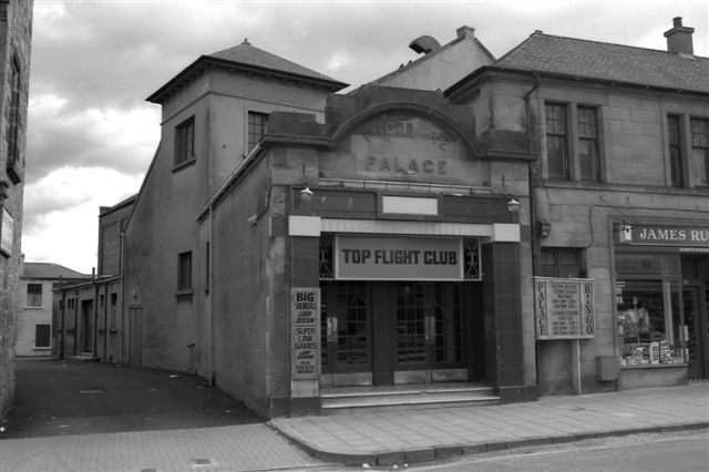 Picture Palace, Larbert
